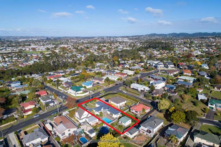 62 Tirimoana Road Te Atatu South_27