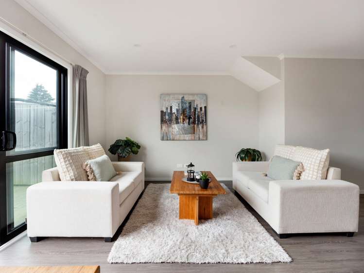2/67 Fifth Avenue_5