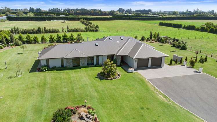 251 Curraghs Road Rolleston_17