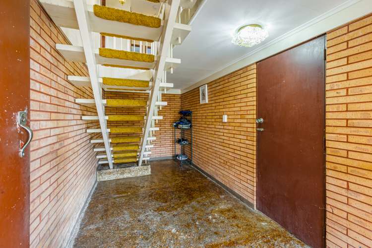 18 Lilburn Crescent Massey_16