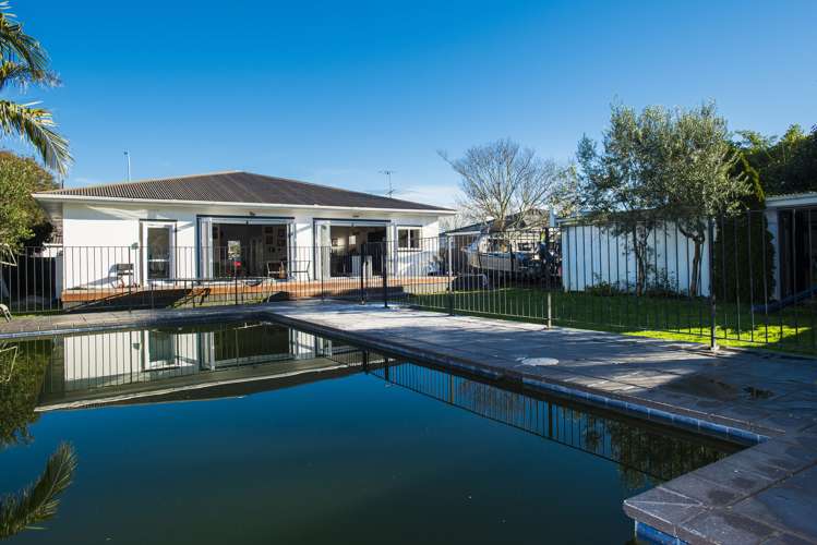 100 Rutene Road Kaiti_16