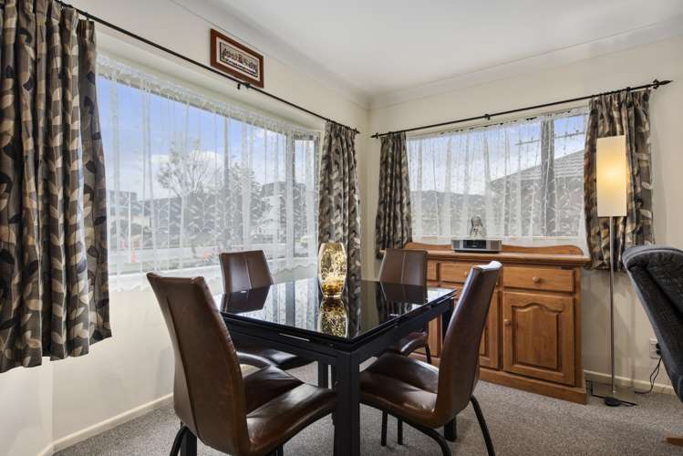 11 Messines Avenue Trentham_6