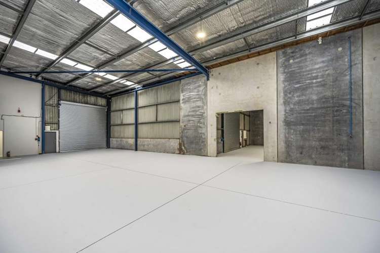 Units A & B, 61 Paul Matthews Road Albany_5