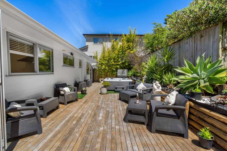 22 Gerontius Glade Torbay_4