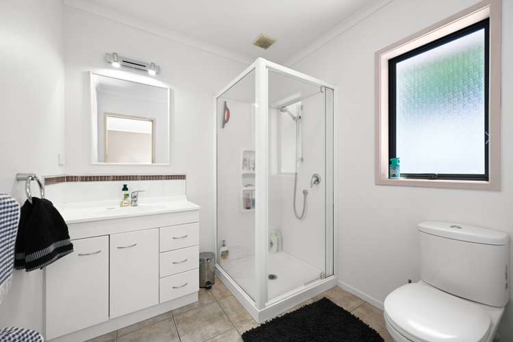 34 Nielsen Gardens Rototuna_17