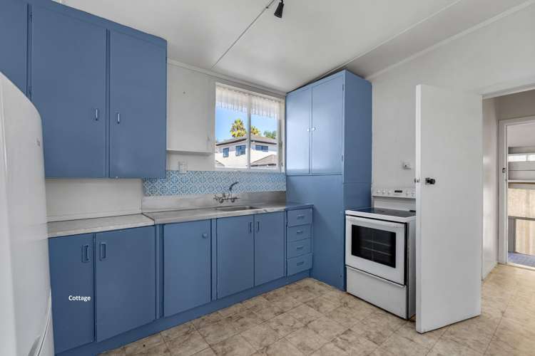 14 Laurie Street Red Beach_14