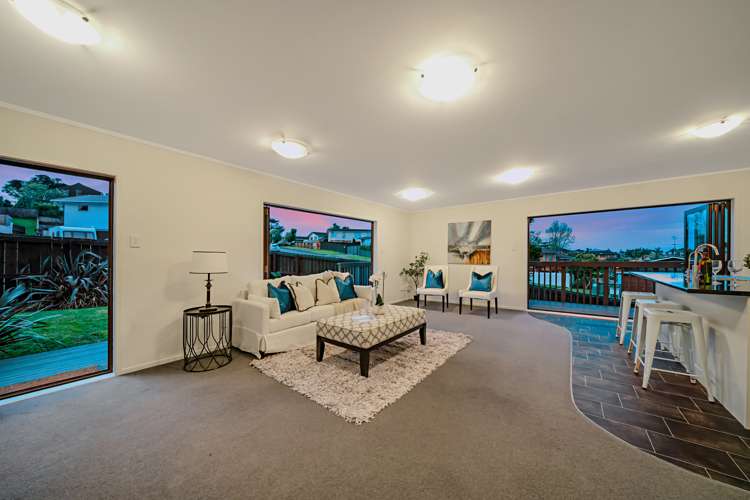 35 Eyre Street Henderson_7