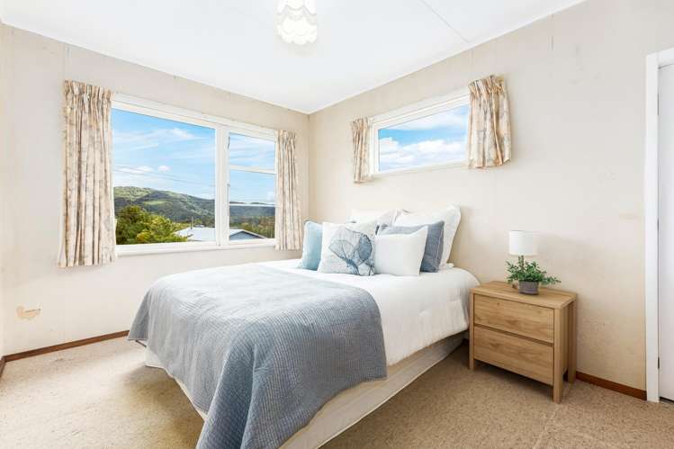 35 Castlerea Street Wainuiomata_13