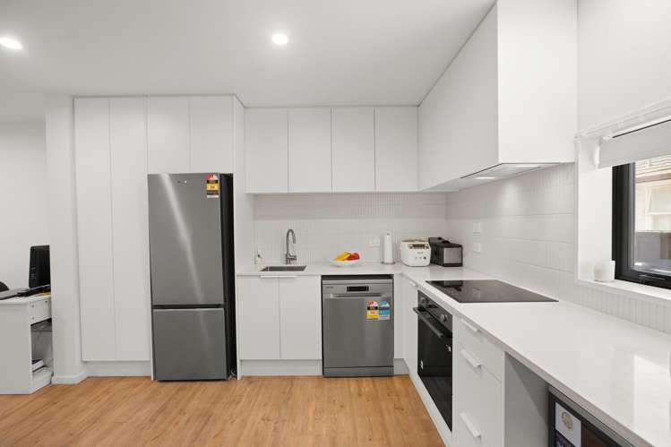 5/427 Worcester Street_2