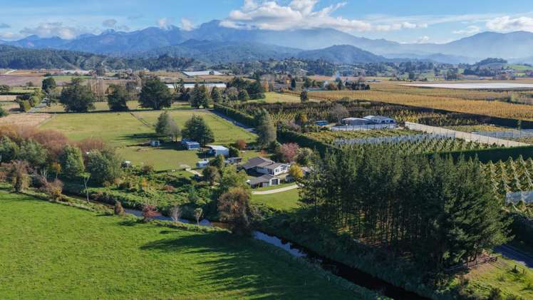 37 Central Road Lower Moutere_23