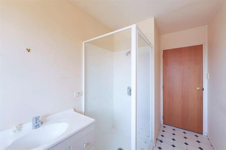 1/22 Boon Street Sydenham_13