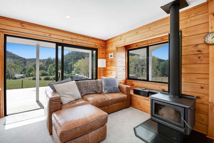 16 Rauhori Road Makarau_17