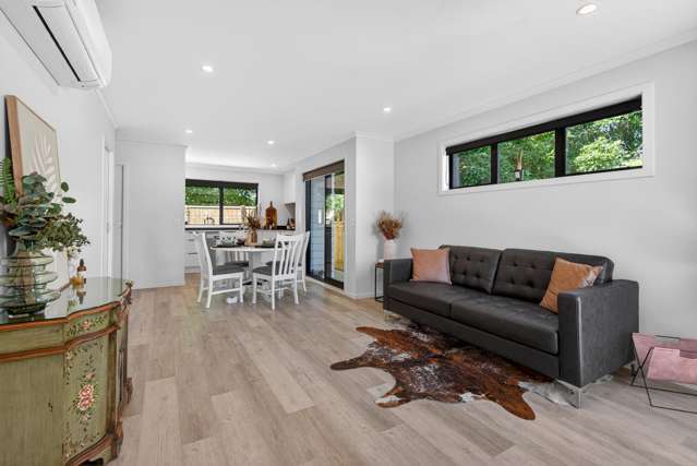 15B Rowe Parade Wainuiomata_4