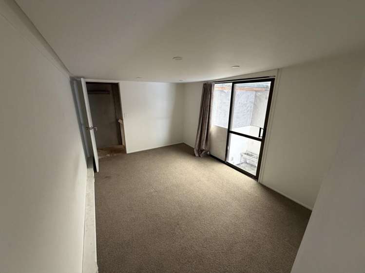 13/9 Westech Place Glen Eden_10