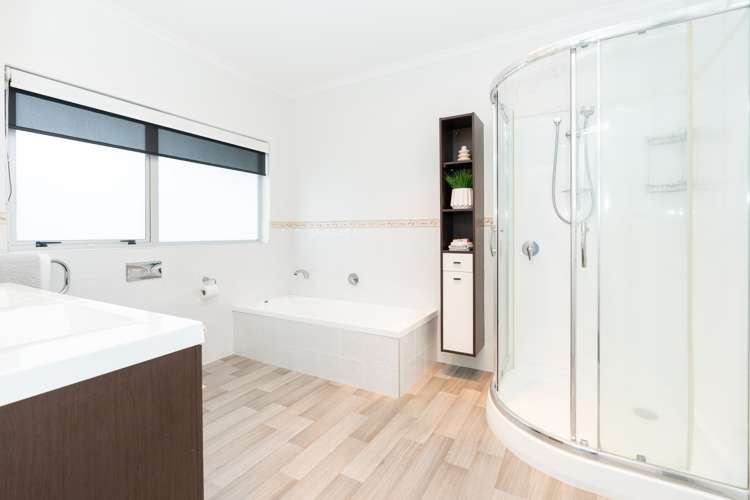 2 Clements Crescent Queenwood_15