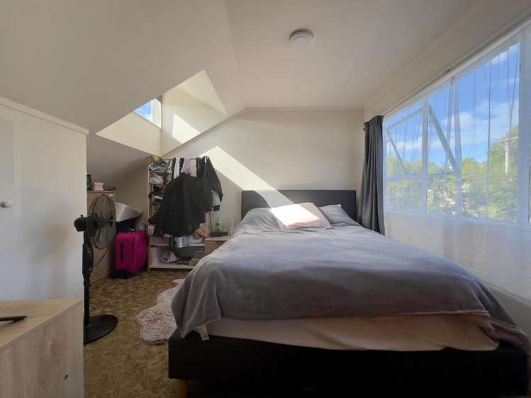 2/63a Landscape Road Mount Eden_5