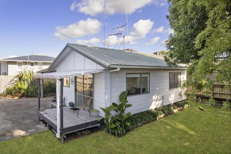 29B Henderson Crescent Parkvale_16