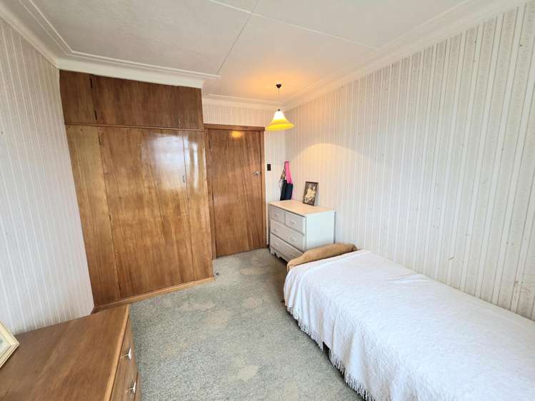 2 Avon Street South Hill_19