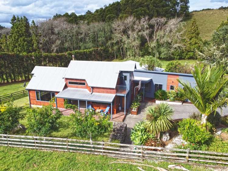 37 Charles Walton Road Maungatapere_17