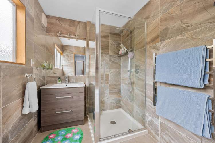 32 Penryn Drive Camborne_14
