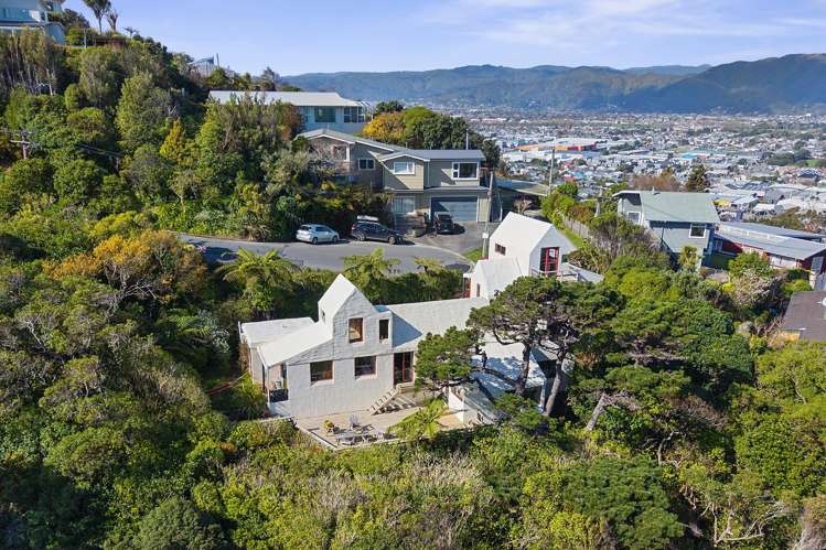 22 Rakeiora Grove Korokoro_39