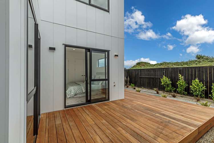 3 Green Bamboo Road Hobsonville_18