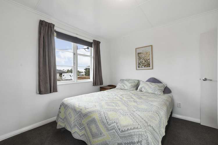 10 Okoroire Street Tirau_9