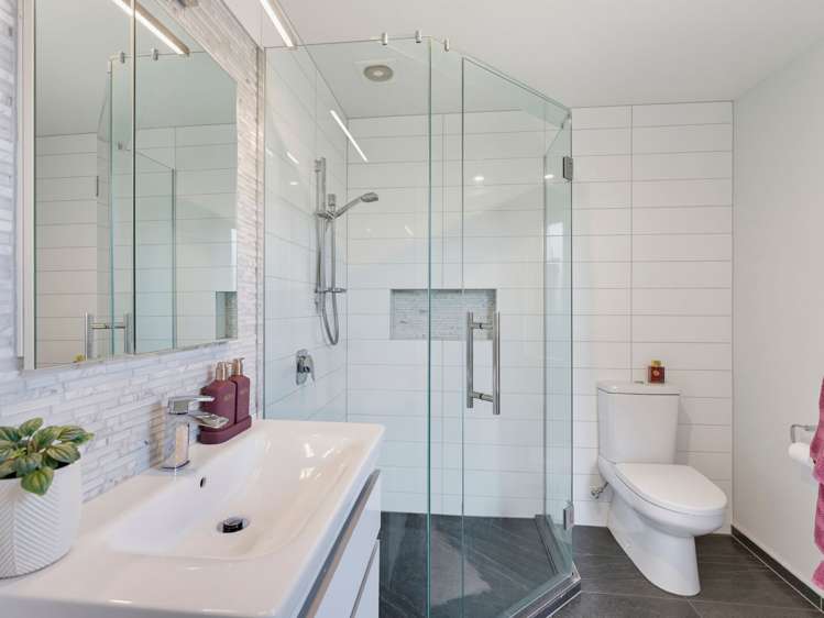 12 Saffron Street Bryndwr_15