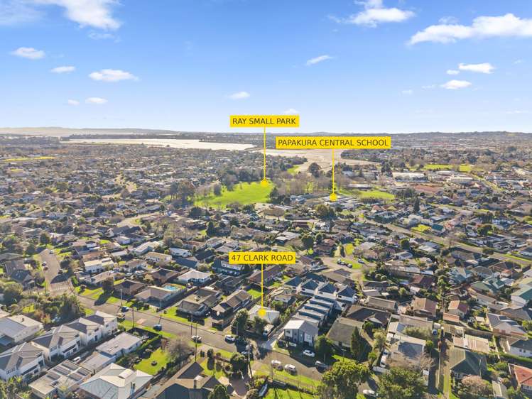 47 Clark Road Pahurehure_16