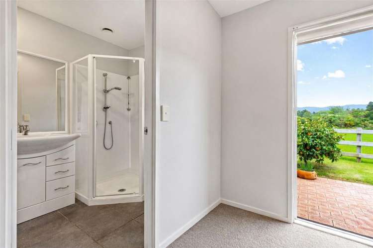 68 South Kensington Way Henderson_19