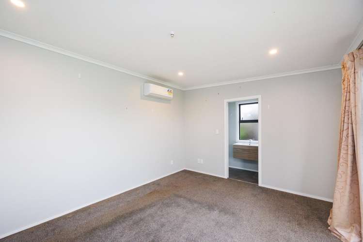 25 Palliser Place Milson_5