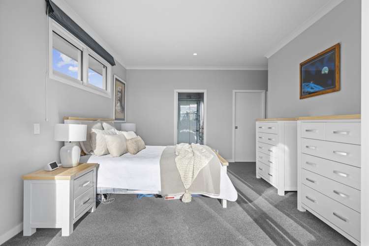 5 Recite Avenue Leamington_14