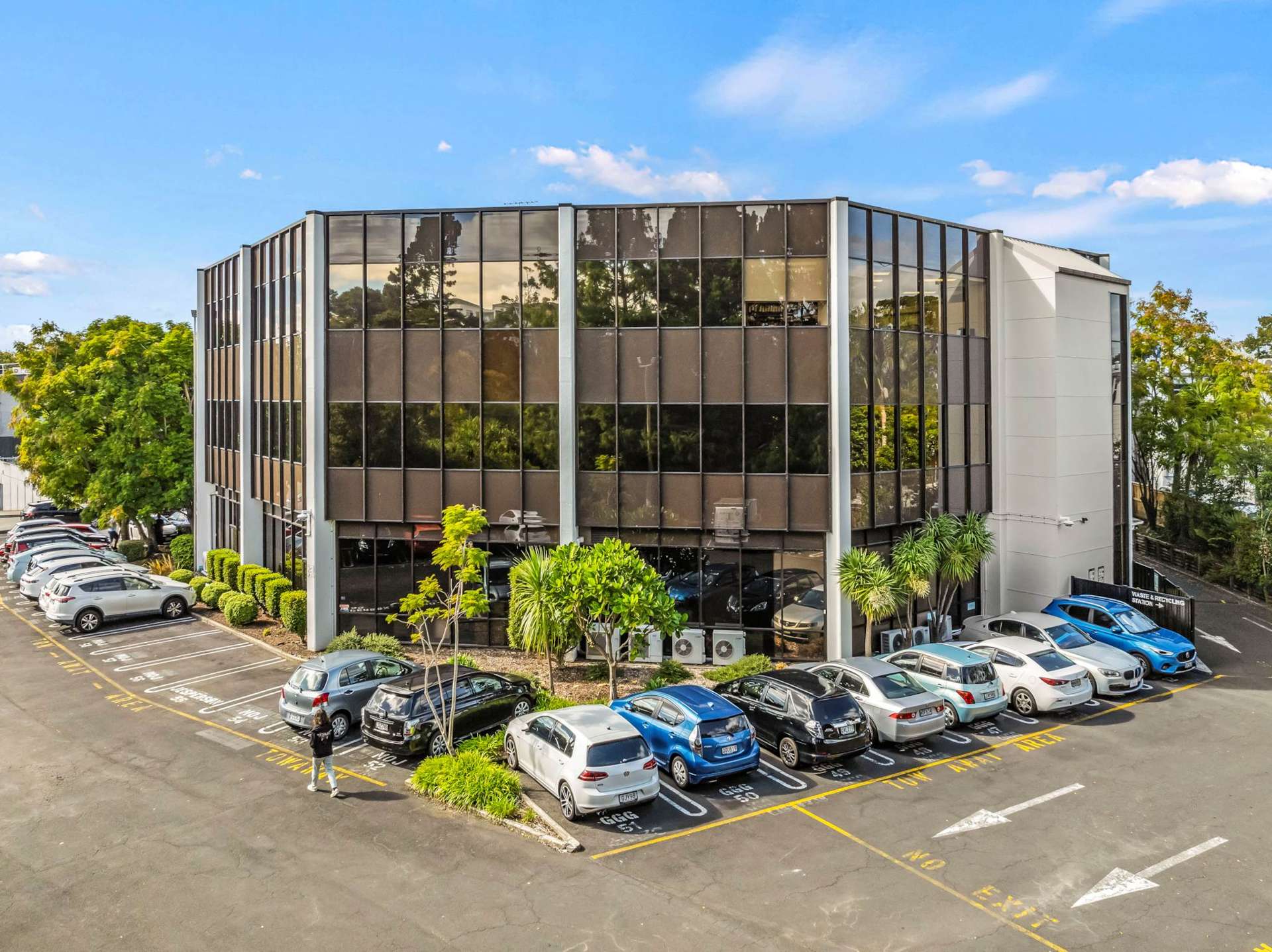 6 Alderman Drive Henderson_0