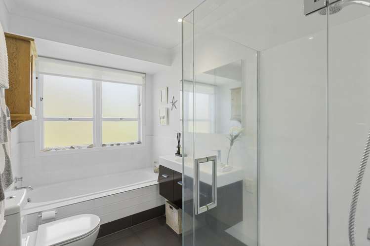 13 Evelyn Road Cockle Bay_18