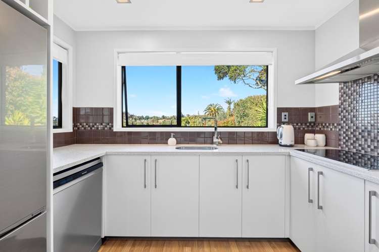 4 Valdese Rise Browns Bay_6