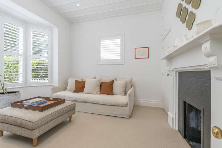 8 Esplanade Road Mount Eden_1