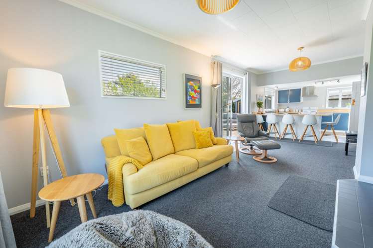 19 Burgess Street Pleasant Point_17