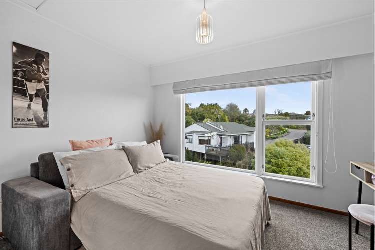 11 Busby Hill Havelock North_15