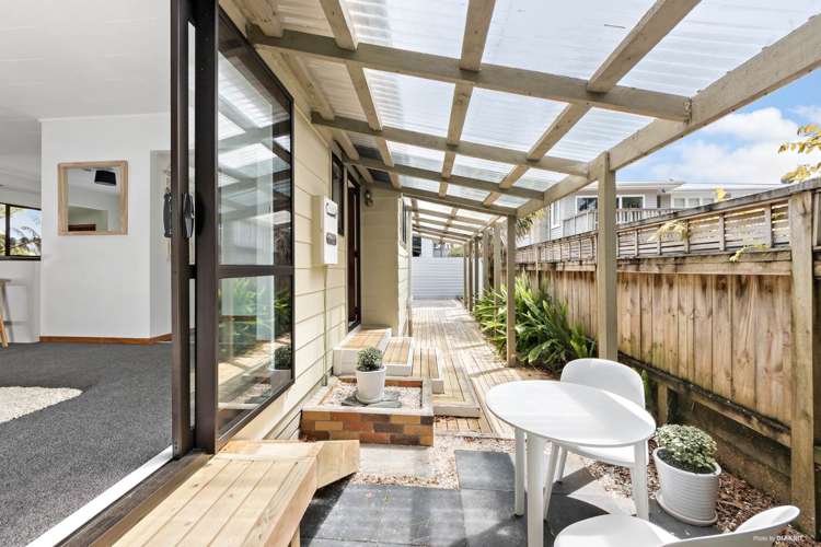 1/5 Hughes Terrace Te Atatu Peninsula_14
