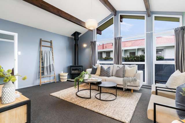Warm, Welcoming & Move-In Ready!