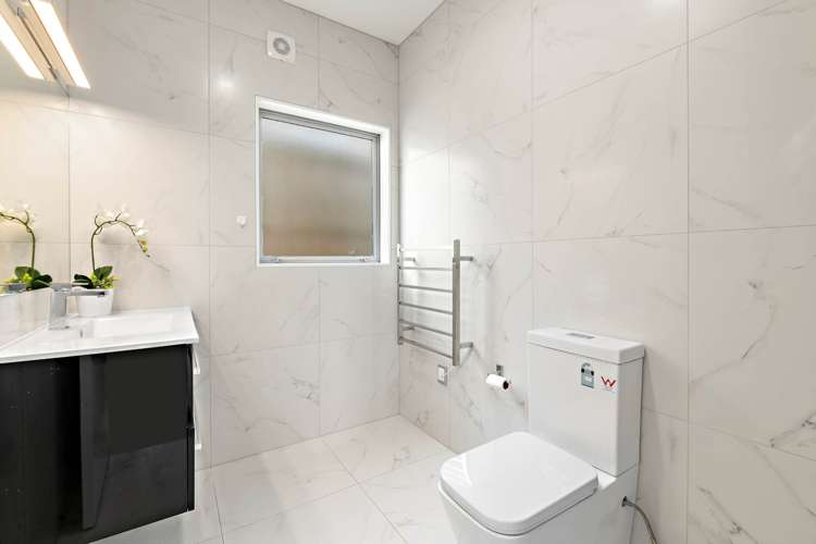 86b Pupuke Road Hillcrest_21