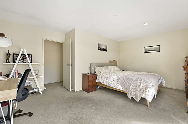 31/10 Ruru Street Eden Terrace_2