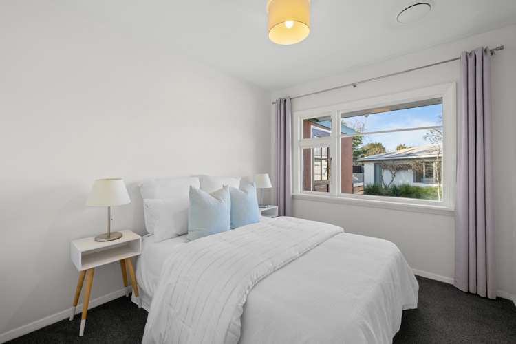 27 Barclay Place Burwood_13