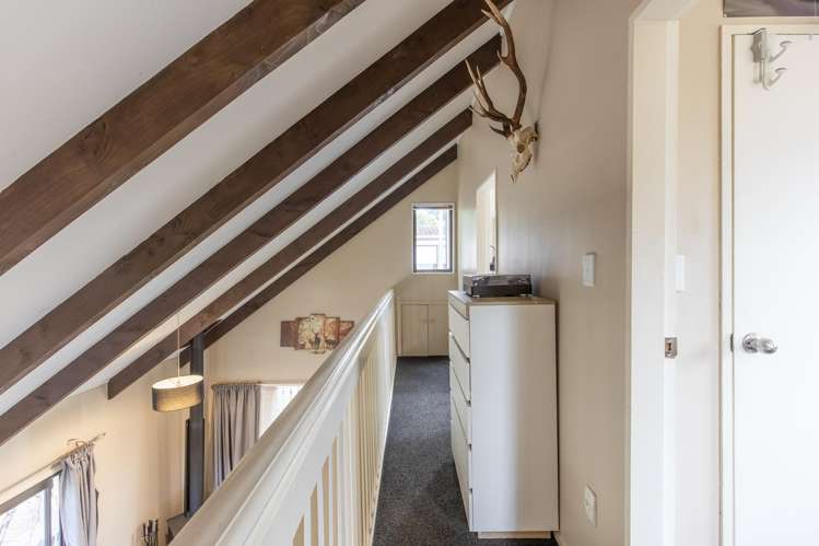 1 Rea Grove Turangi_18