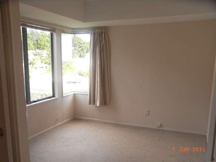 2/11 Silkwood Grove Totara Heights_7