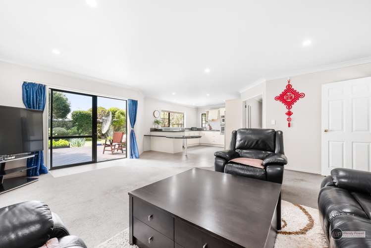 9 Wilford Street Woburn_6