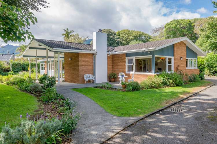 19 Kowhai Grove Waikanae_1