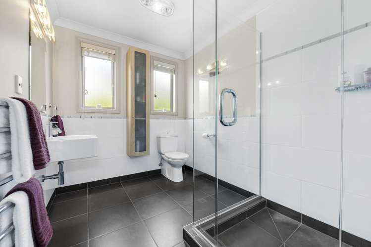 3a Seymour Road Mellons Bay_19