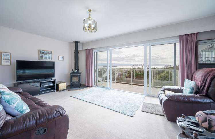 86 Arapiki Road Stoke_11