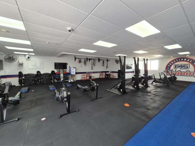 176 West Coast Road Glen Eden_3